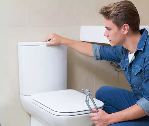 Expert Plumber for Toilet Replacement in Westfield, IN: Schedule Affordable Toilet Replacement Services with Us